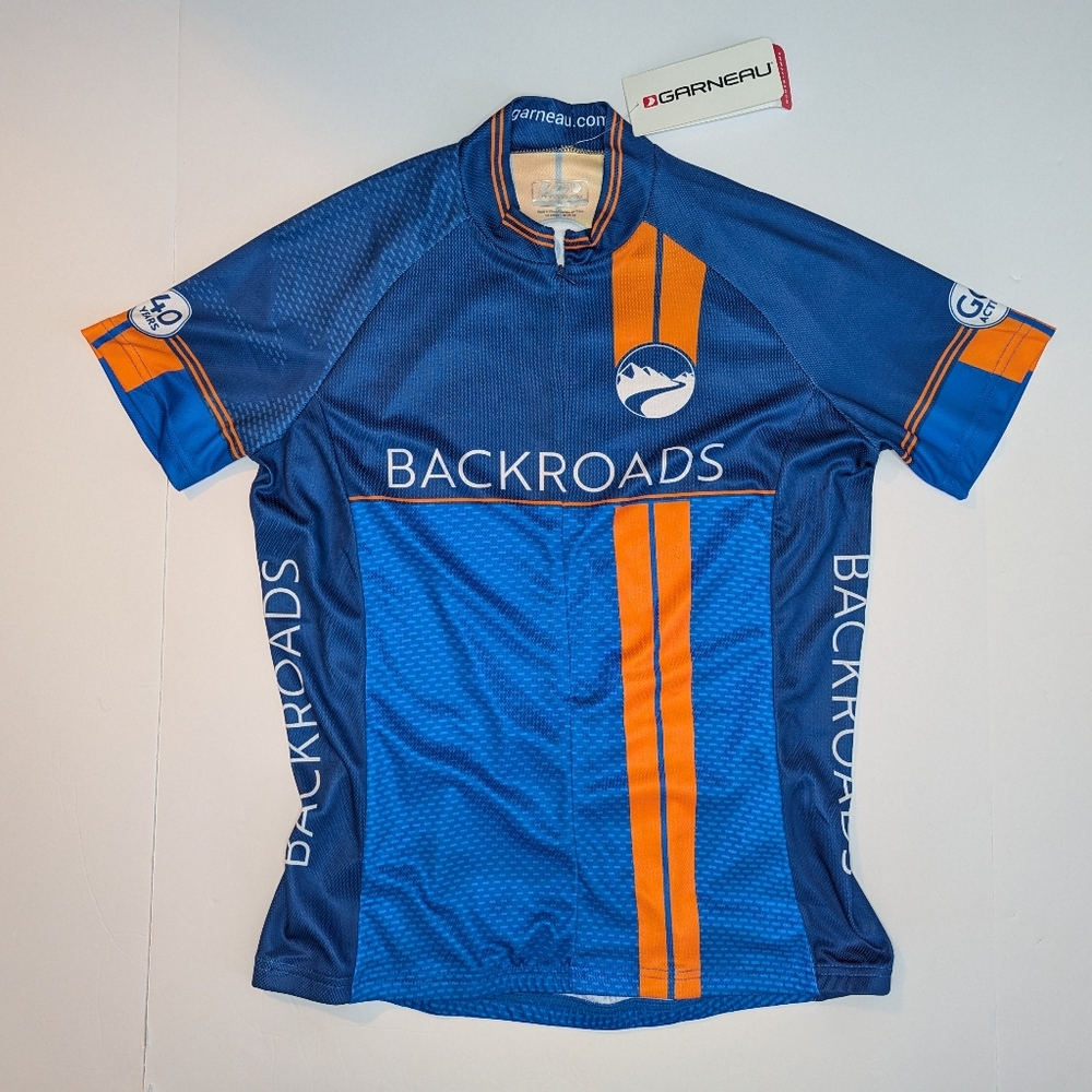 Women's Garneau Backroads Cycling Jersey. Size Medium. NWT